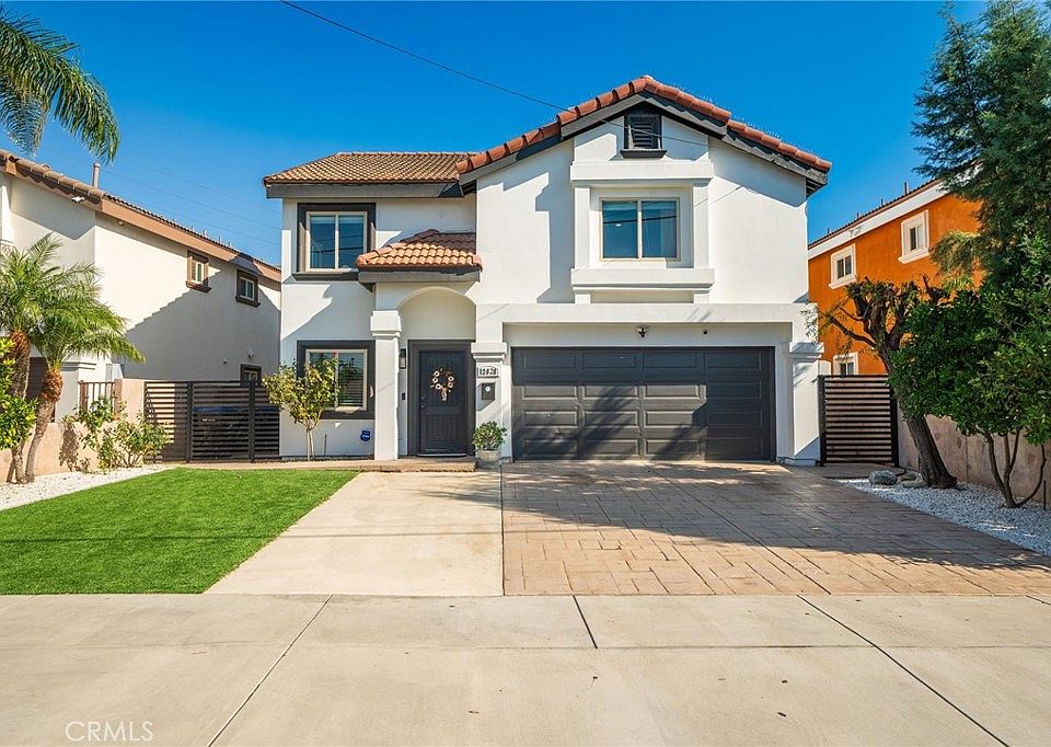 1st image of 12028 Piuma Ave