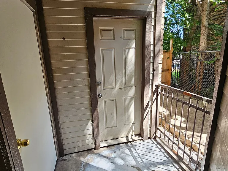 3209 Norwalk Ave #101 — Photo 13