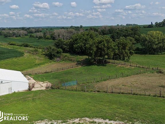 4th image of 2416 County Highway P27