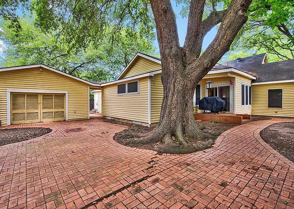 1004 S Magnolia St, Hearne, TX 77859 Zillow
