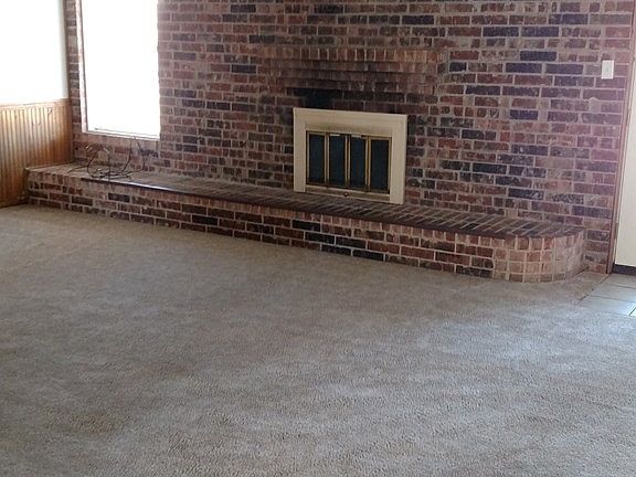 3rd image of 3844 Honeysuckle Ln