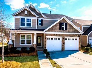 9731 Long Hill Dr, Charlotte, NC 28214