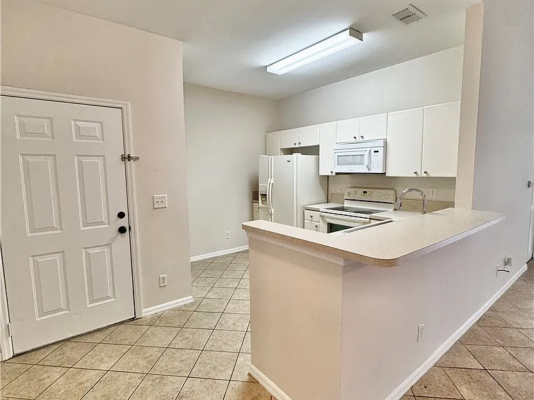 4128 Bellasol Cir #1424 — Photo 11
