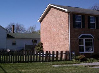 1001 Locust St, Stephens City, VA