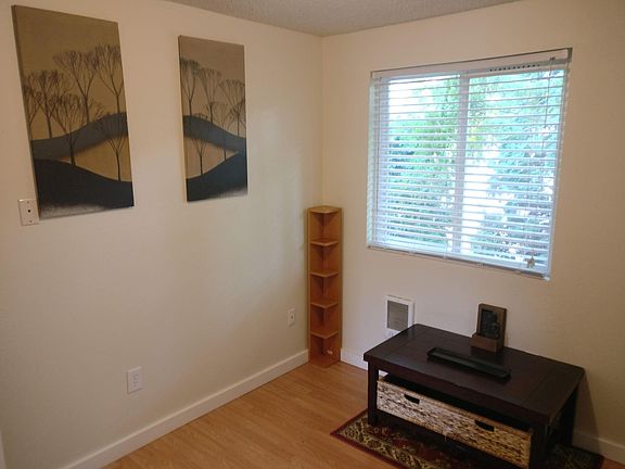 5th image of 802 S 8th St #6