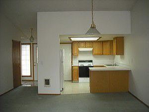 2nd image of 105 NE Coast Pine Ave APT A