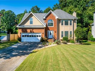 1034 Sunny Field Ln, Lawrenceville, GA 30043