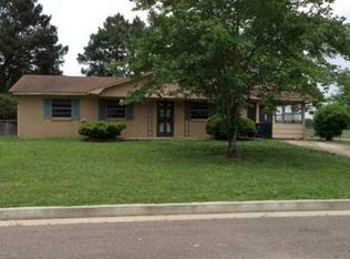 241 Confederate St, Clarksdale, MS 38614