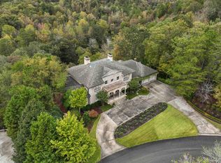 7503 Stratford Pl, Vestavia, AL 35242
