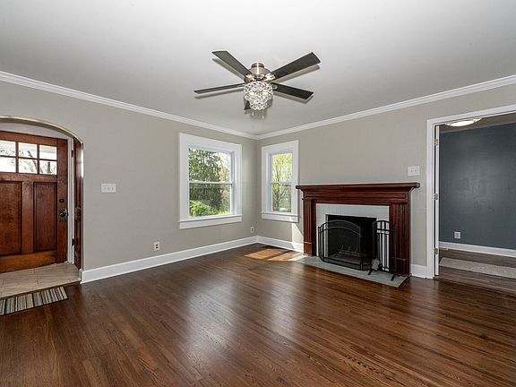 5th image of 2506 Old Knoxville Pike