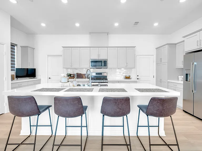 2027 Bluestone Cir #0 — Photo 7