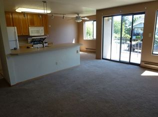 14) 7201 6th, Seattle, WA 98115