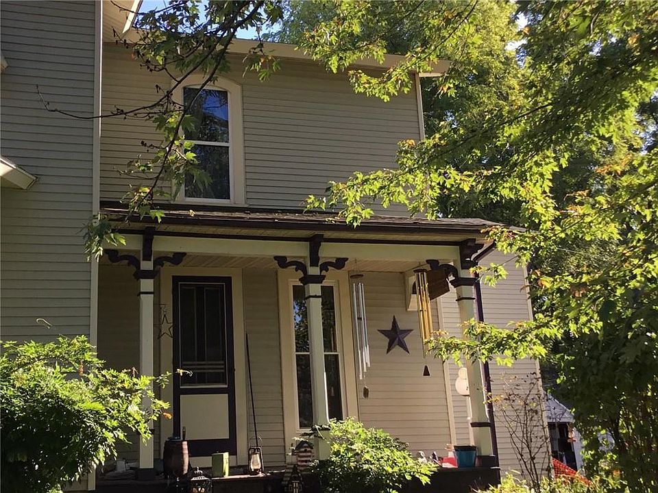 1st image of 19 W Academy St