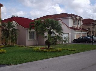 12605 NW 7th St, Miami, FL 33182