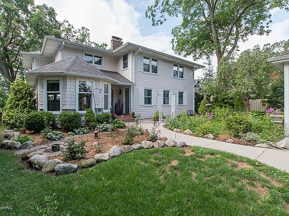 2nd image of 169 Sunnyside Dr