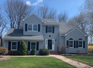 26 Mountainview Rd, Succasunna, NJ 07876
