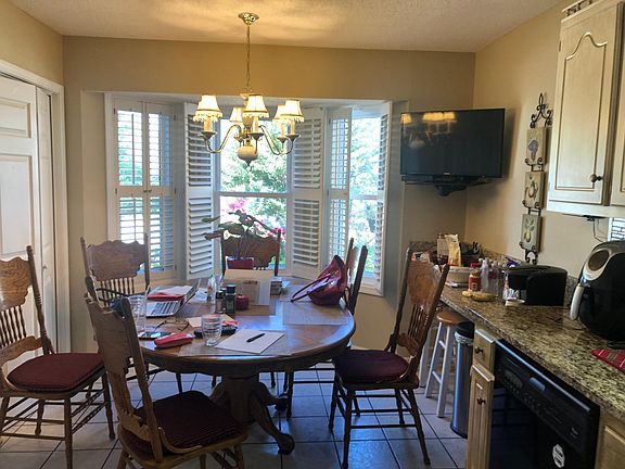 4th image of 1443 Southern Gardens Dr