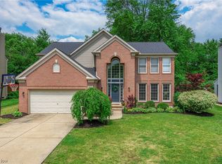 509 Continental Dr, Northfield, OH