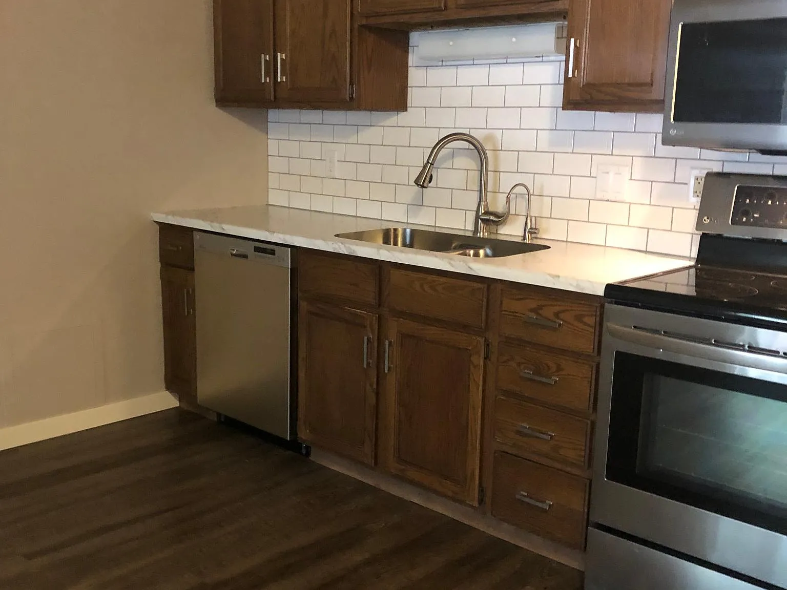 2 bed, 768 sqft, $1,150 — Photo 1