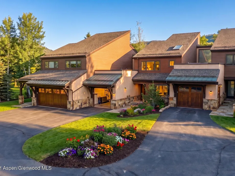 444 Snowmass Club Cir #13