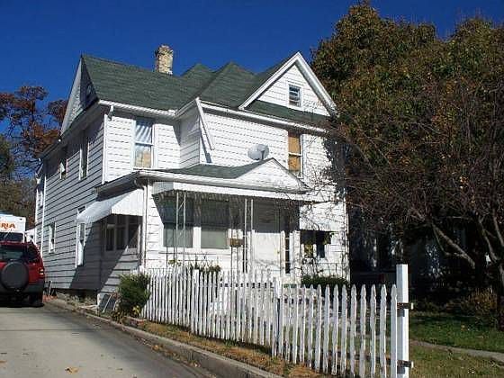 1st image of 1217 School St
