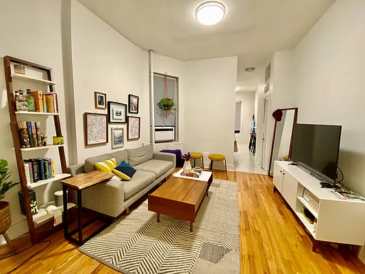 Rented by Bradford N. Swett Management, LLC | media 11