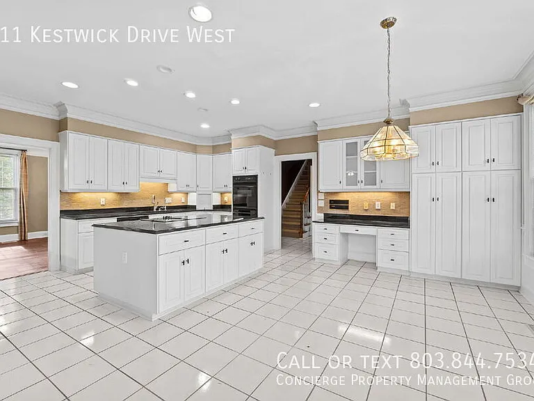 211 Kestwick Dr W — Photo 12
