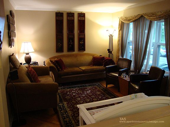 5th image of 1849 W Wabansia Ave #1