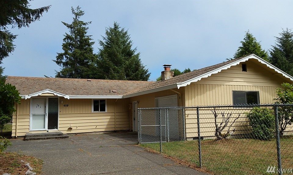 1st image of 49 Schram Dr