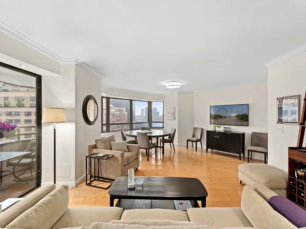 240 East 47th Street image 1 of 14