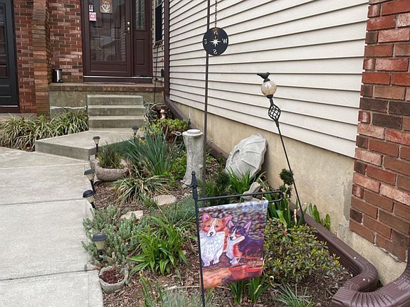 2nd image of 108 Bayberry Dr