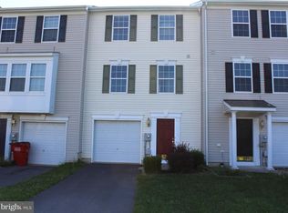 192 Rumbling Rock Rd, Hedgesville, WV 25427