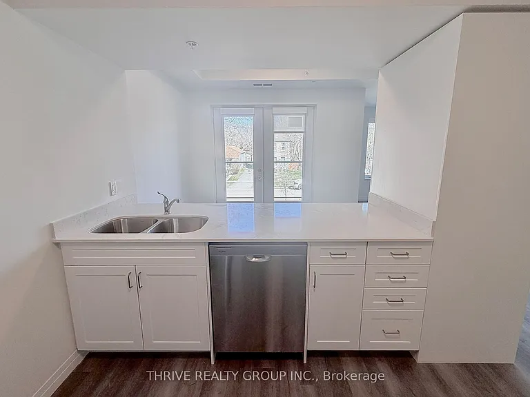 373 Hill St #307 — Photo 14