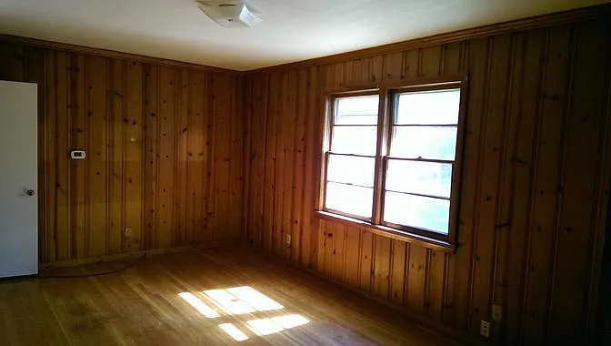Back bedroom. Lots of closet space.