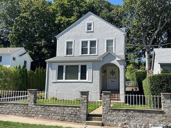 68 Summers St