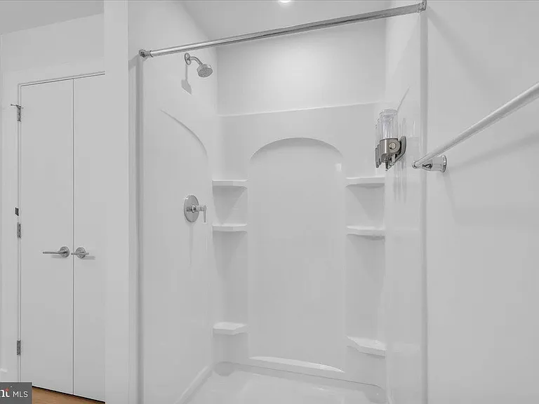 904 Riverplace Dr — Photo 19