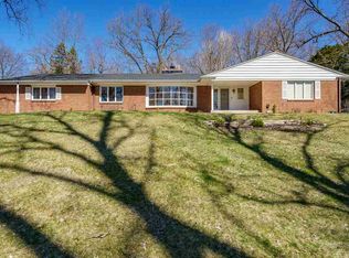 2307 Bradley Rd, Rockford, IL 61107