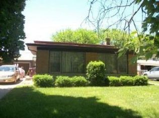 196 Sherry Ln, Chicago Heights, IL 60411