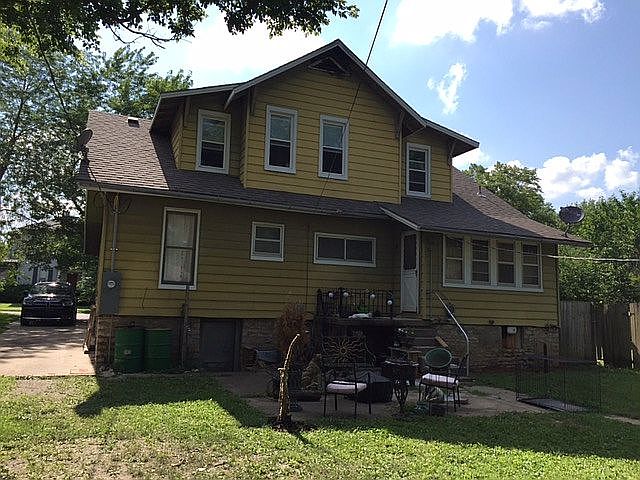 2nd image of 843 S Judson St