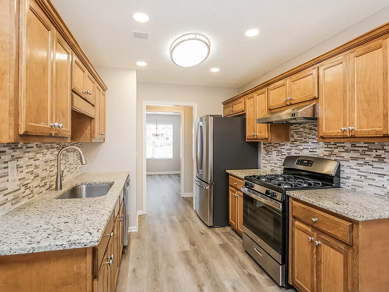 785 Ashland Park Way SE — Photo 6