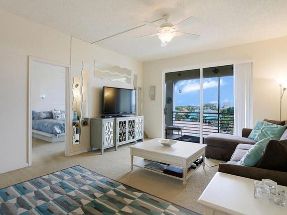2nd image of 105 Paradise Harbour Blvd APT 511