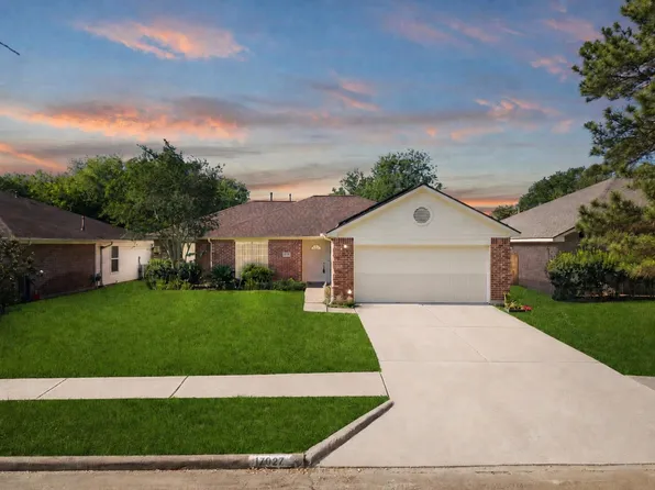 17027 Clan Macintosh Dr, Houston, TX 77084