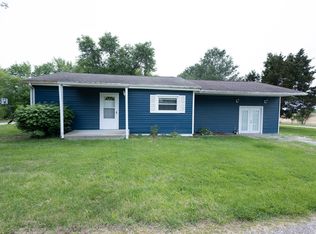 891 Clutter Rd, Lynnville, IN 47619