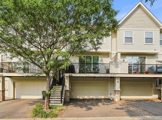 2582 136th St W Unit 96, Rosemount, MN 55068