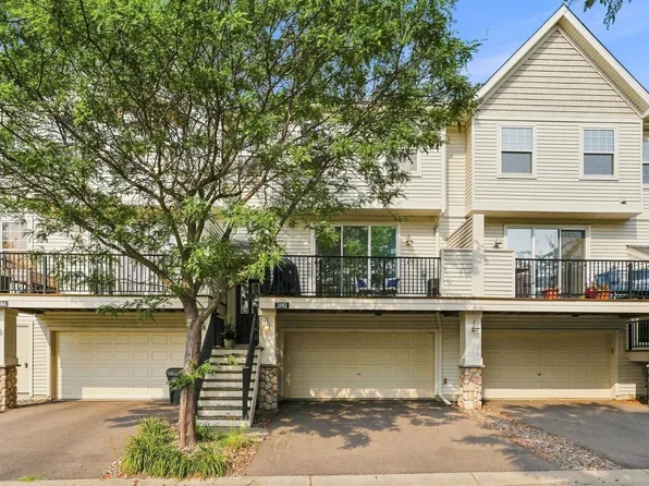 2582 136th St W Unit 96, Rosemount, MN 55068