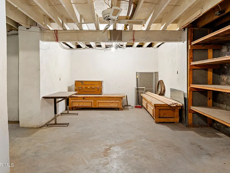 515 Gregory Ave — Photo 43