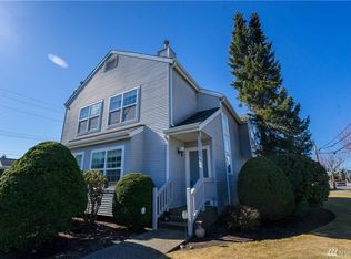 124 E Grover St #1, Lynden, WA 98264