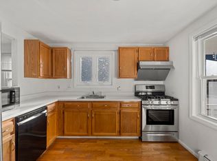 22 Mount Vernon St #B, Dorchester, MA 02125