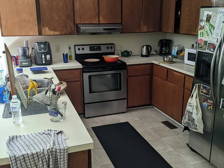 801 Coker Dr — Photo 3