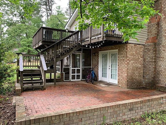 2nd image of 1200 Mashie Ln